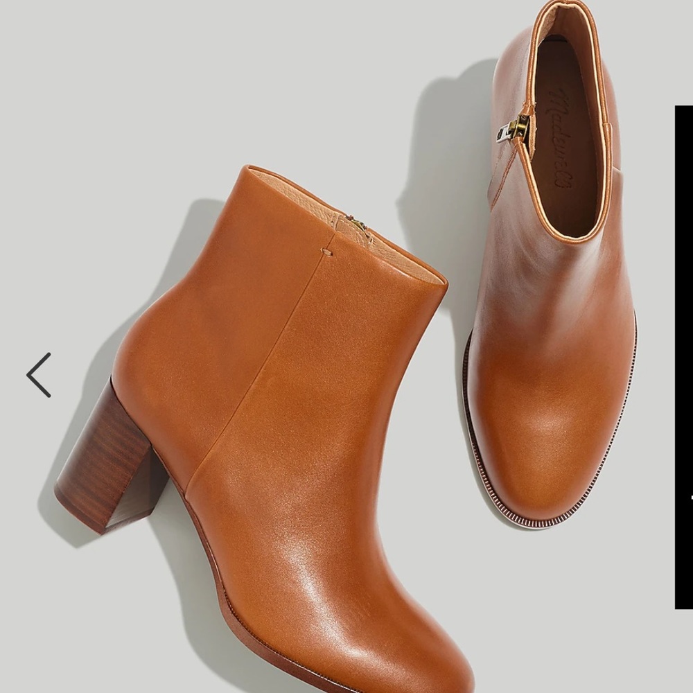 Madewell Mira Side Seam ankle boot in leather size 9.5